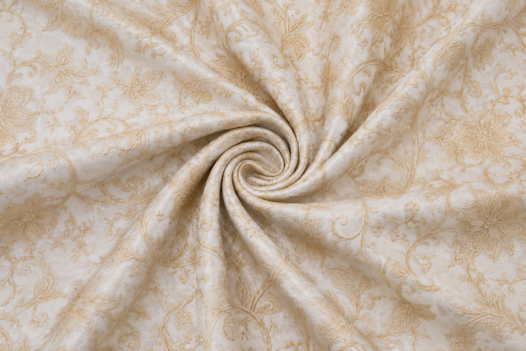 Ivory Floral Vine Table Linen